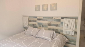  Apartamentos El Barrio  Нерха